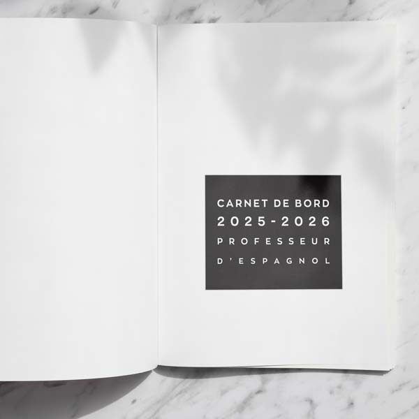 //www.agenda-professeur.fr/wp-content/uploads/2025/05/carnet-2025-2026-prof-espagnol-photo-04.jpg