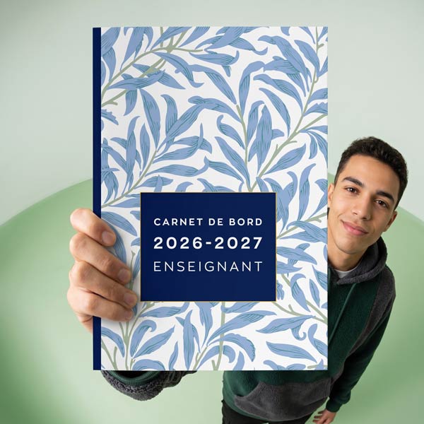 //www.agenda-professeur.fr/wp-content/uploads/2026/05/carnet-2026-2027-enseignant-photo-10.jpg